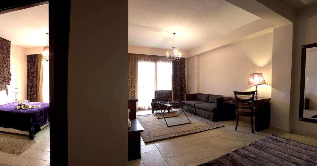 Hotel Veltsi Florina Rum bild