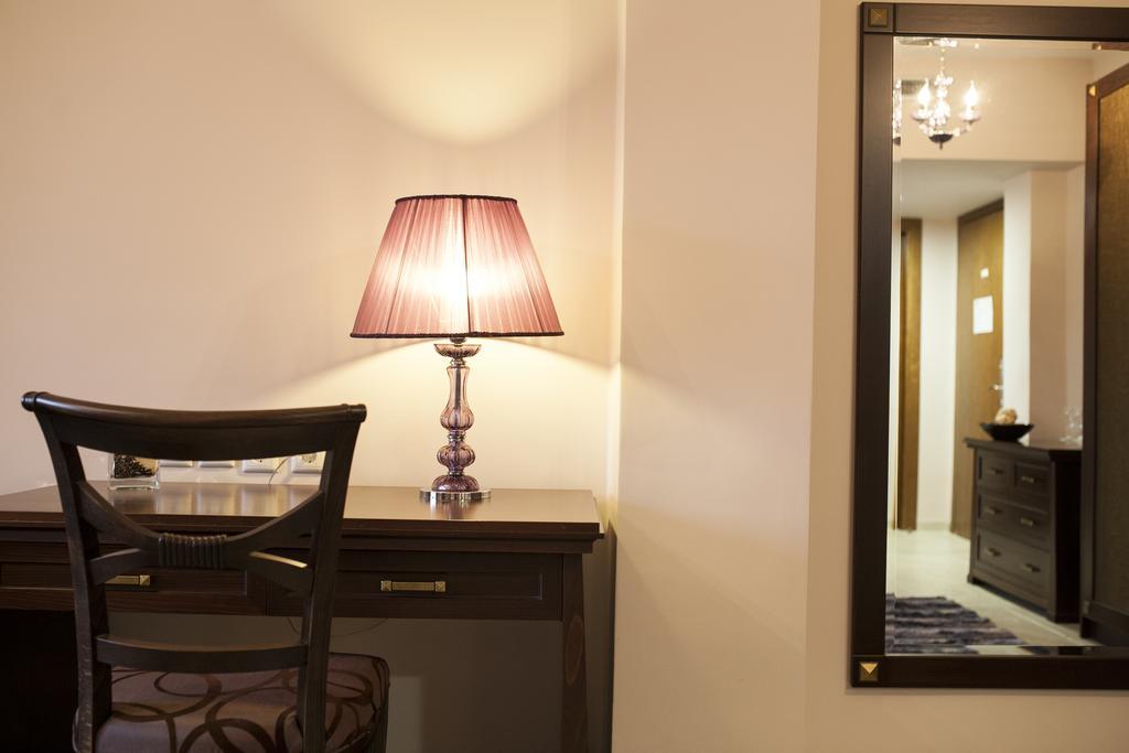 Hotel Veltsi Florina Rum bild